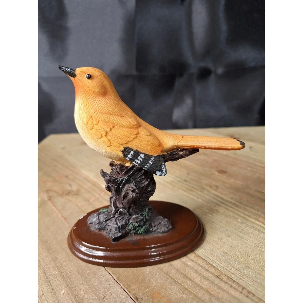 Resin Yellow Female Baltimore Oriole Figurine on Tree Stump Hand Painted